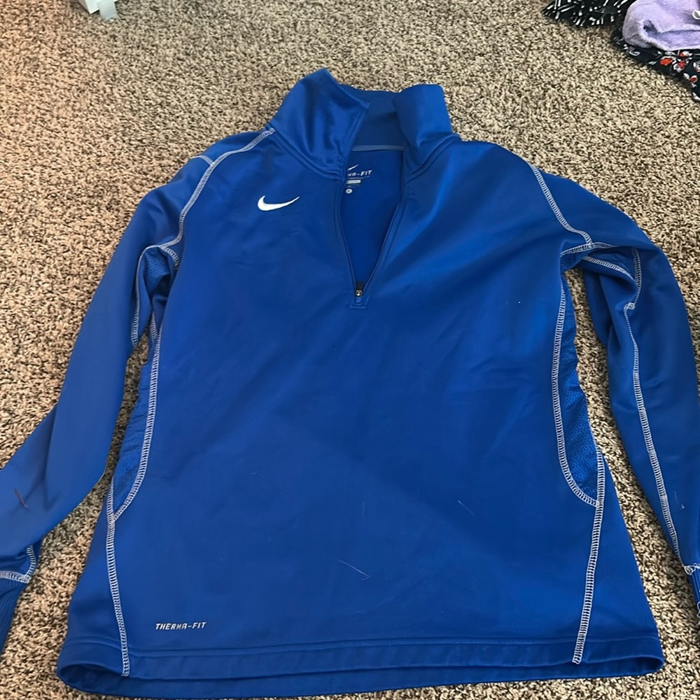 Nike quarter zip pull over